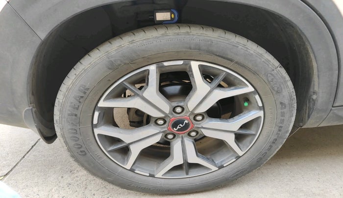 2022 KIA SELTOS GTX PLUS 1.4, Petrol, Manual, 76,845 km, tyre