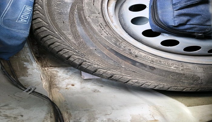 2023 Tata Tiago XT CNG, CNG, Manual, 84,982 km, tyre