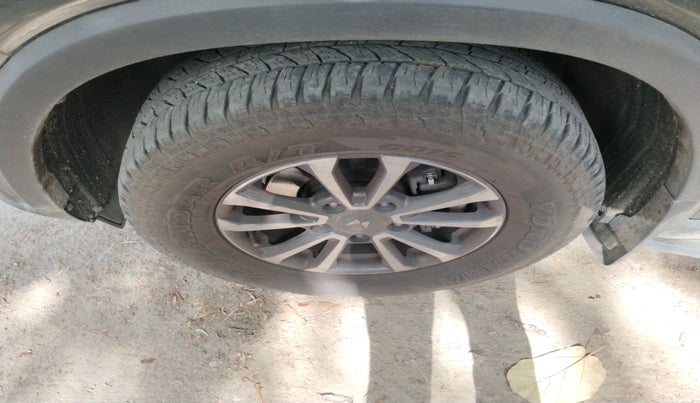 2022 Mahindra SCORPIO-N Z8 L PETROL MT 7 STR, Petrol, Manual, 60,430 km, tyre