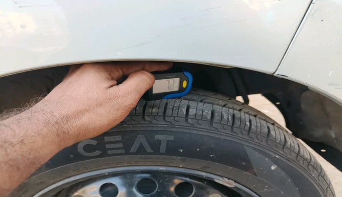 2021 Maruti Celerio ZXI, Petrol, Manual, 69,300 km, tyre