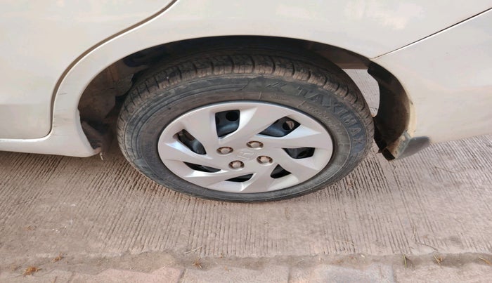 2015 Honda Amaze 1.5L I-DTEC S, Diesel, Manual, 50,923 km, tyre