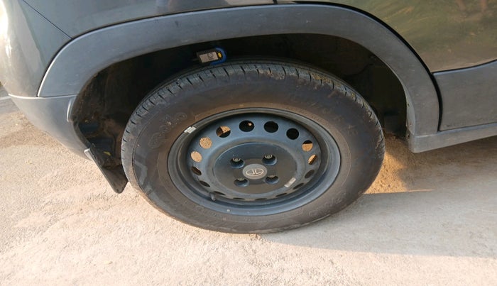 2024 Tata PUNCH PURE RHYTHM PACK MT, Petrol, Manual, 18,927 km, tyre