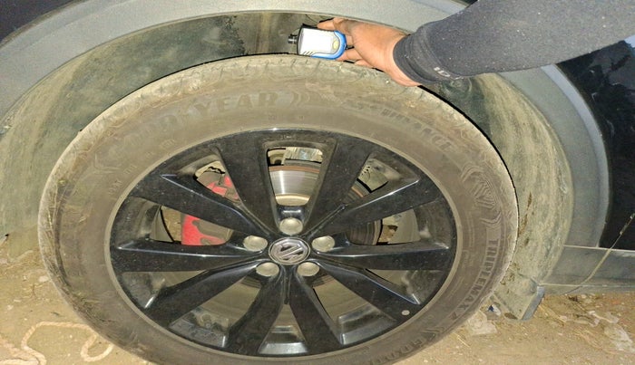 2023 MG ASTOR  SMART BLACK STORM EDITION CVT, Petrol, Automatic, 11,072 km, tyre