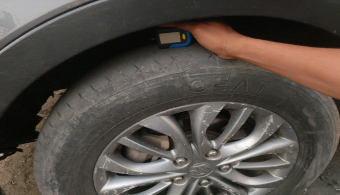 2017 Maruti S Cross ZETA 1.3, Diesel, Manual, 1,22,484 km, tyre