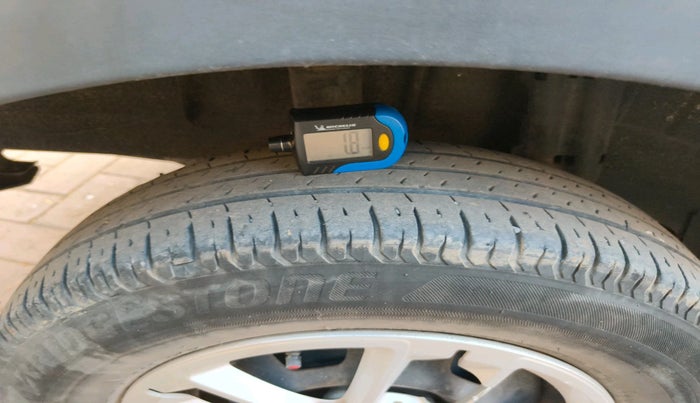 2019 Renault TRIBER RXL MT, Petrol, Manual, 1,31,360 km, tyre