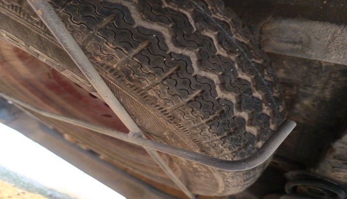 2022 Renault TRIBER RXZ, Petrol, Manual, 35,340 km, tyre