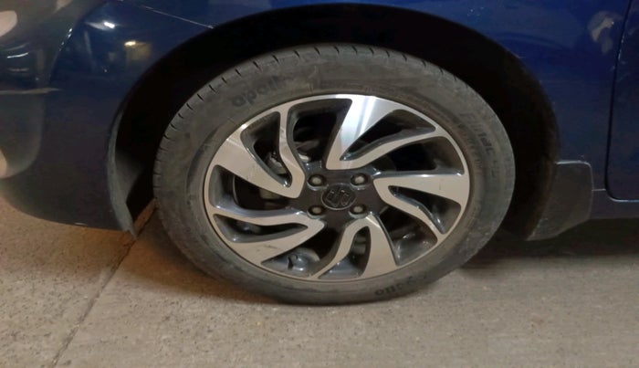 2019 Maruti Baleno ALPHA CVT PETROL 1.2, Petrol, Automatic, 56,890 km, tyre