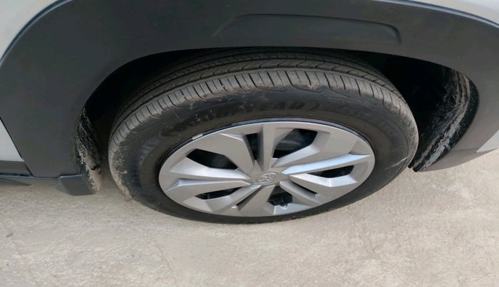 2024 Toyota Urban Cruiser Taisor S 1.2 Petrol MT, Petrol, Manual, 2,630 km, tyre