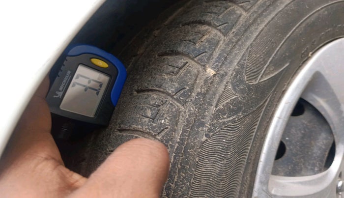 2012 Hyundai Verna FLUIDIC 1.6 VTVT EX, CNG, Manual, 91,119 km, tyre