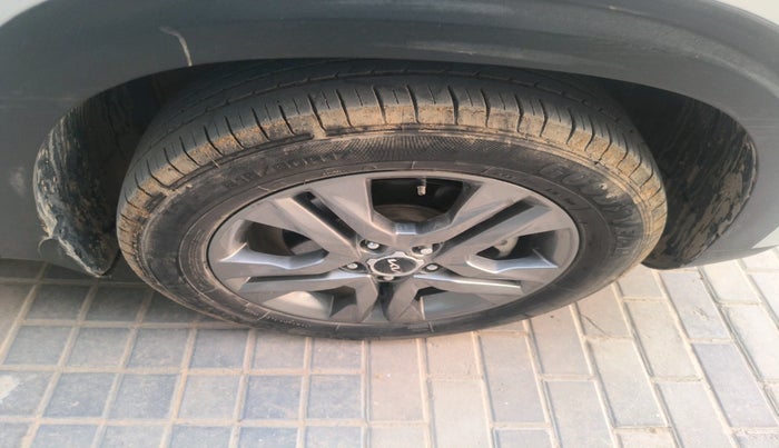 2023 KIA SELTOS HTX 1.5 CVT PETROL, Petrol, Automatic, 35,234 km, tyre