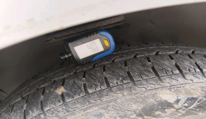 2011 Maruti Swift Dzire VXI, Petrol, Manual, 51,112 km, tyre