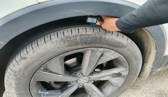 2024 Volkswagen TAIGUN GT Line 1.0L TSI AT, Petrol, Automatic, 56,619 km, tyre