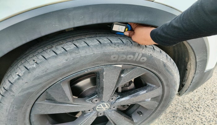 2024 Volkswagen TAIGUN GT Line 1.0L TSI AT, Petrol, Automatic, 56,619 km, tyre