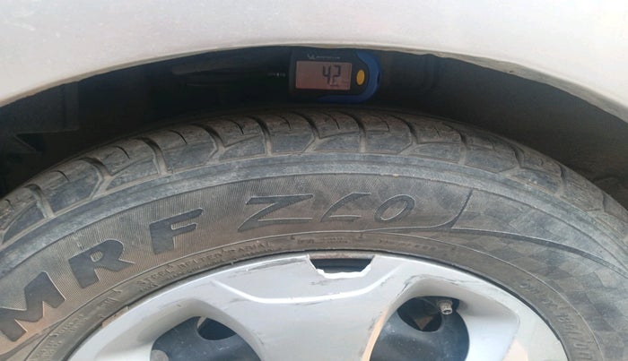 2018 Tata Tiago XT PETROL, Petrol, Manual, 87,133 km, tyre