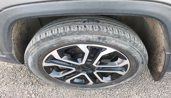 2023 Jeep Compass LIMITED (O) 1.4 PETROL DCT, Petrol, Automatic, 19,825 km, tyre