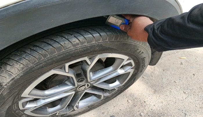 2022 Skoda KUSHAQ STYLE 1.5L TSI DSG, Petrol, Automatic, 62,002 km, tyre