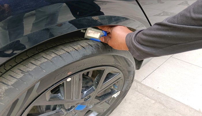 2025 Hyundai Verna S (O) Turbo DCT, Petrol, Automatic, 454 km, tyre