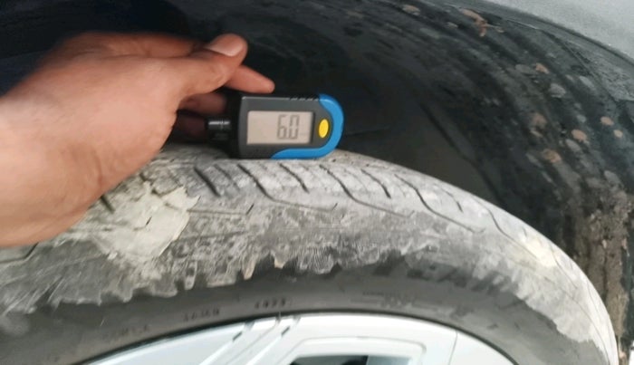 2023 Tata NEXON PURE SUNROOF 1.2 PETROL, Petrol, Manual, 5,402 km, tyre