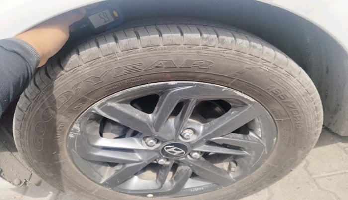 2020 Hyundai GRAND I10 NIOS SPORTZ 1.2 KAPPA VTVT CNG, CNG, Manual, 83,802 km, tyre