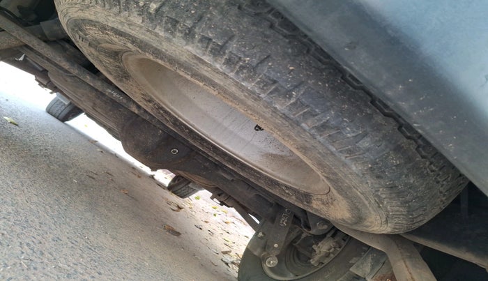 2018 Tata Hexa XE 4X2 7 STR, Diesel, Manual, 68,711 km, tyre