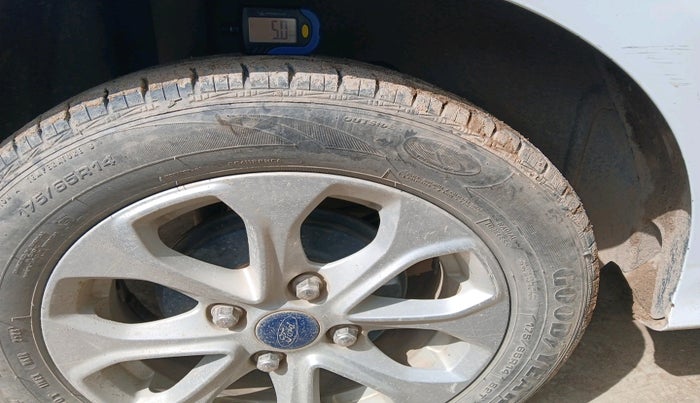 2016 Ford Figo Aspire TITANIUM1.5 DIESEL, Diesel, Manual, 1,17,766 km, tyre