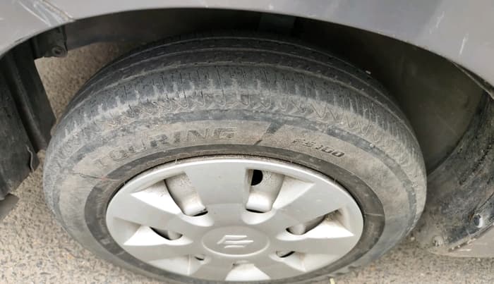 2018 Maruti Wagon R 1.0 LXI CNG, CNG, Manual, 49,159 km, tyre