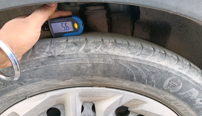 2022 KIA CARENS PRESTIGE 1.5 DIESEL 7 STR, Diesel, Manual, 13,601 km, tyre