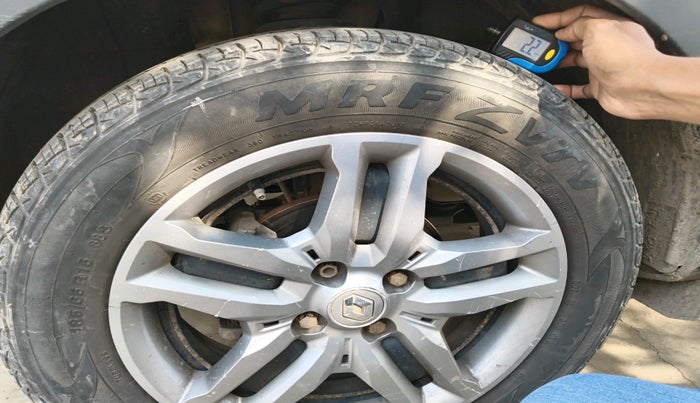 2020 Renault TRIBER RXZ, Petrol, Manual, 69,646 km, tyre