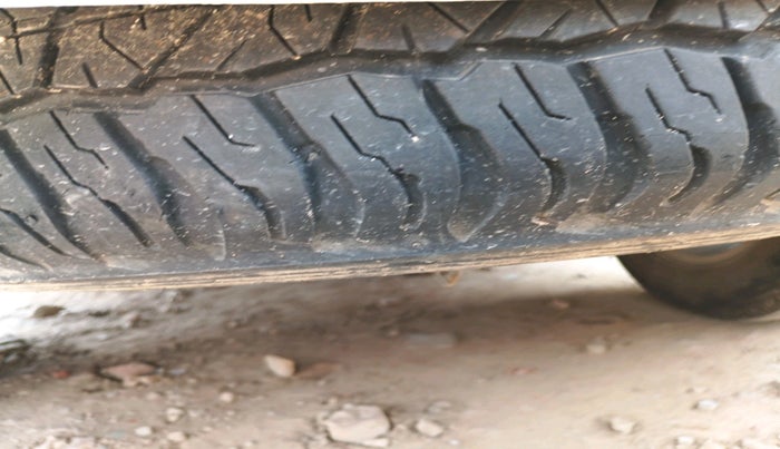 2016 Toyota Fortuner 3.0 4X2 AT, Diesel, Automatic, 1,73,464 km, tyre