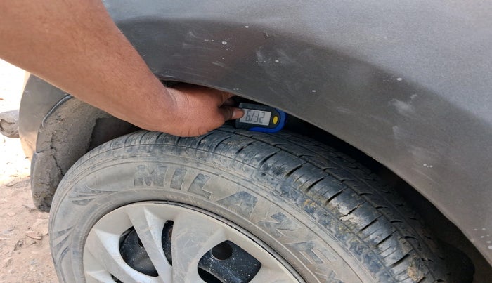 2018 Maruti Swift VXI, Petrol, Manual, 76,598 km, tyre