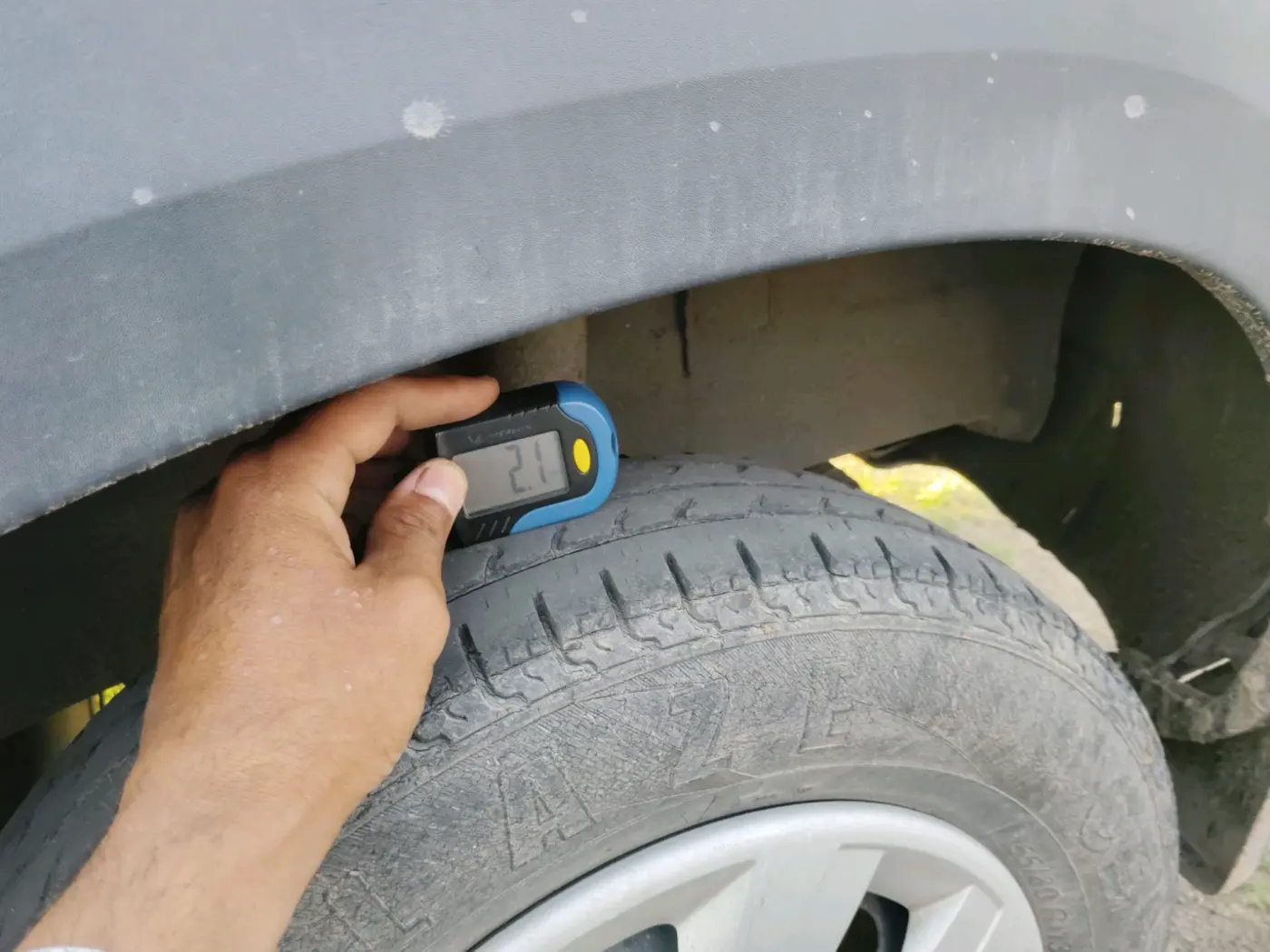 2018 Renault Kwid RXL, Petrol, Manual, 66,302 km, tyre