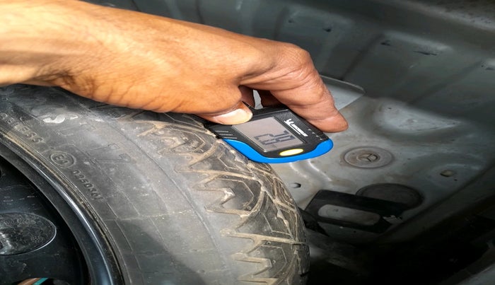 2016 Audi A6 35TDI MATRIX, Diesel, Automatic, 1,17,276 km, tyre