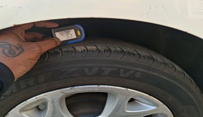 2013 Renault Pulse RXZ DIESEL, Diesel, Manual, 1,40,111 km, tyre