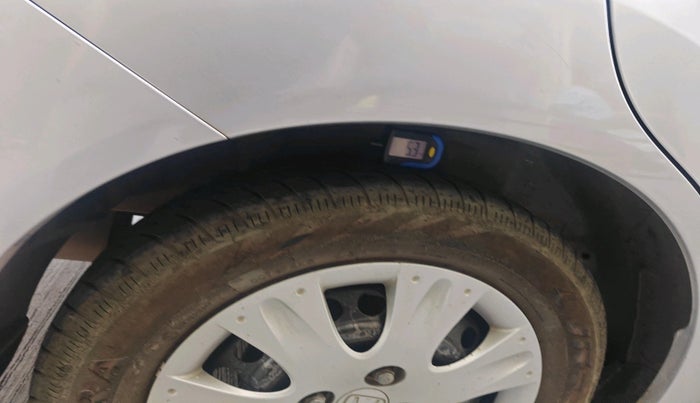 2014 Honda Amaze 1.2L I-VTEC S, Petrol, Manual, 79,849 km, tyre