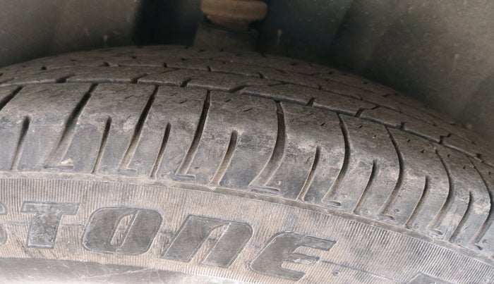 2007 Skoda Octavia 1.9 TDI, Diesel, Manual, 2,97,234 km, tyre