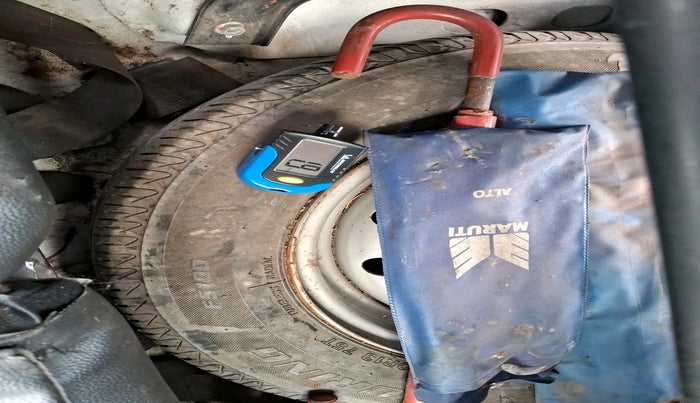 2016 Maruti Wagon R 1.0 LXI CNG, CNG, Manual, 1,01,220 km, tyre