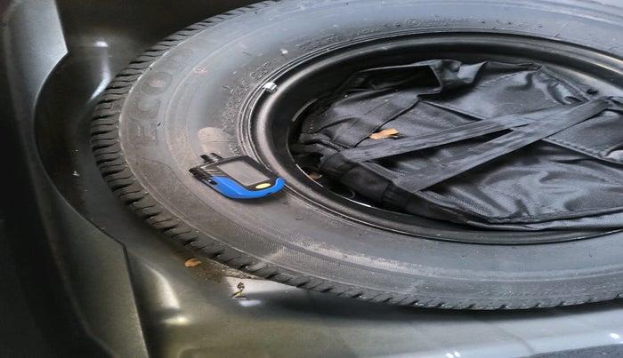 2021 Tata ALTROZ XE PETROL, Petrol, Manual, 78,788 km, tyre