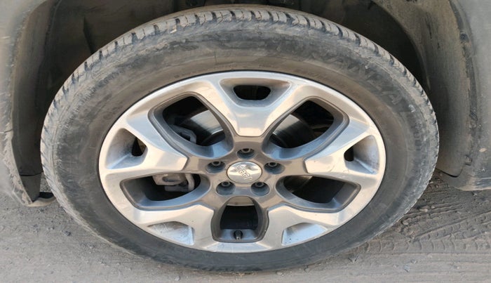 2019 Jeep Compass LIMITED PLUS DIESEL, Diesel, Manual, 91,352 km, tyre