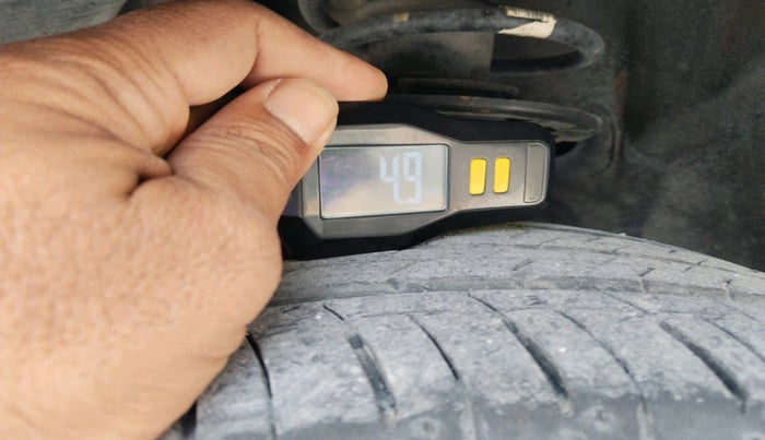 2017 Maruti Baleno ZETA DIESEL 1.3, Diesel, Manual, 75,270 km, tyre