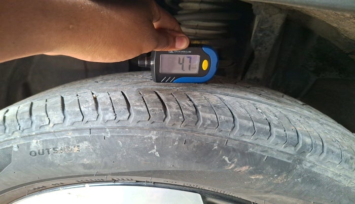 2021 Nissan MAGNITE XV PREMIUM, Petrol, Manual, 24,042 km, tyre