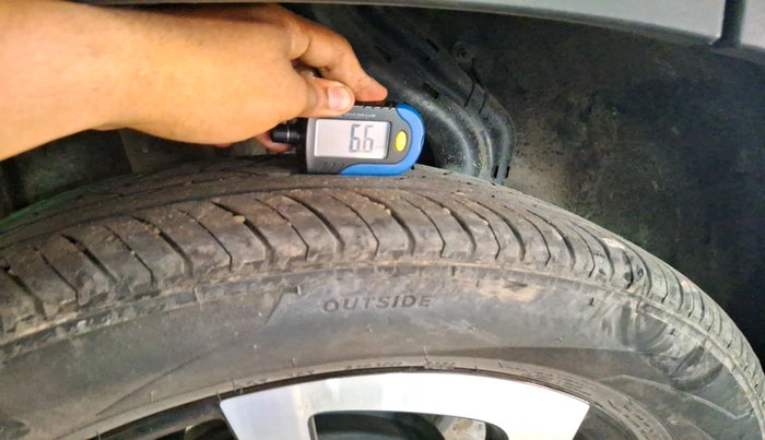 2021 Nissan MAGNITE XV PREMIUM, Petrol, Manual, 24,042 km, tyre