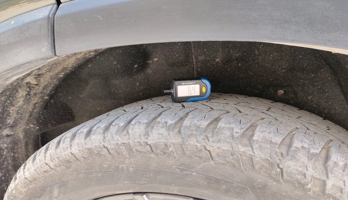 2023 Mahindra SCORPIO-N Z8 L DIESEL AT 2WD 6 STR, Diesel, Automatic, 1,02,568 km, tyre