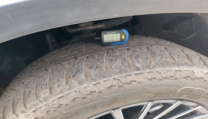 2023 Mahindra SCORPIO-N Z8 L DIESEL AT 2WD 6 STR, Diesel, Automatic, 1,02,568 km, tyre