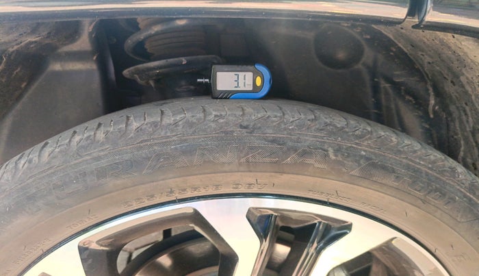 2022 Jeep Compass MODEL S (O) 1.4 PETROL DCT, Petrol, Automatic, 47,607 km, tyre