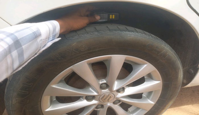 2014 Maruti Ertiga ZDI, Diesel, Manual, 1,06,007 km, tyre