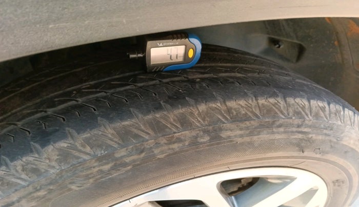 2022 Tata Safari XZA PLUS, Diesel, Automatic, 31,399 km, tyre