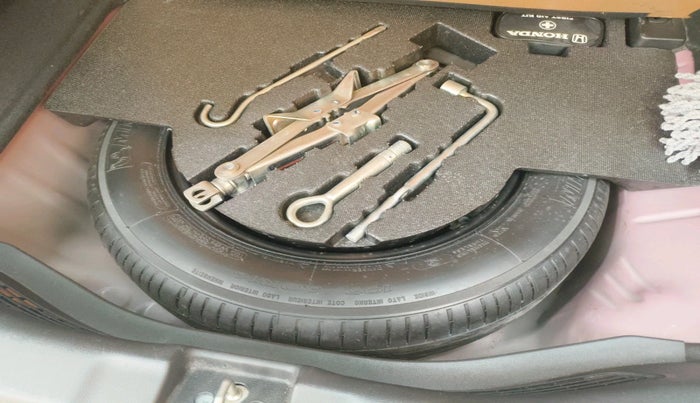 2019 Honda WR-V 1.2L I-VTEC VX MT, Petrol, Manual, 28,369 km, tyre