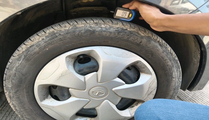 2022 Tata Tiago XT CNG, CNG, Manual, 42,731 km, tyre