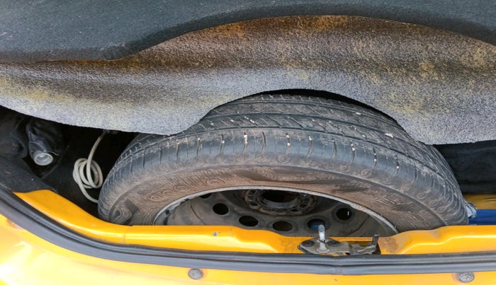 2020 Tata Tiago XZ PLUS PETROL, CNG, Manual, 51,922 km, tyre