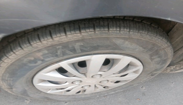 2013 Hyundai i10 MAGNA 1.2, Petrol, Manual, 58,042 km, tyre